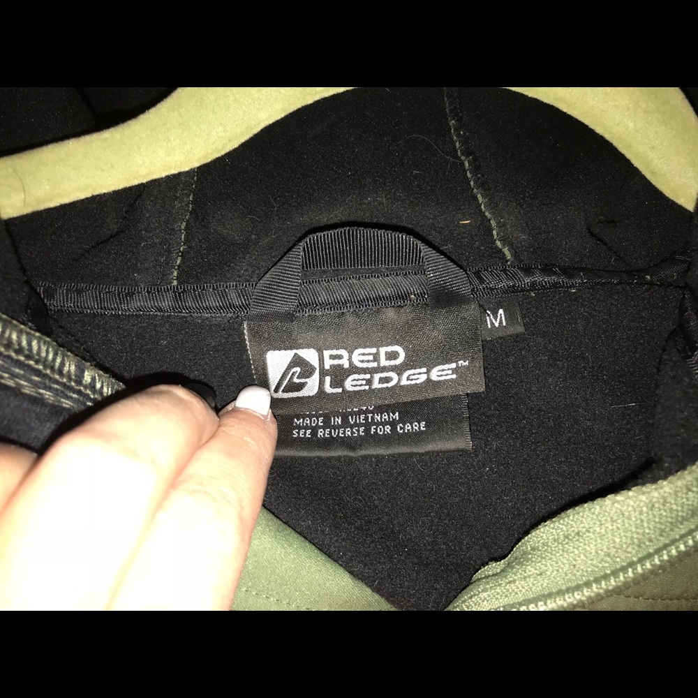 Women’s Red Ledge Jacket - image 3